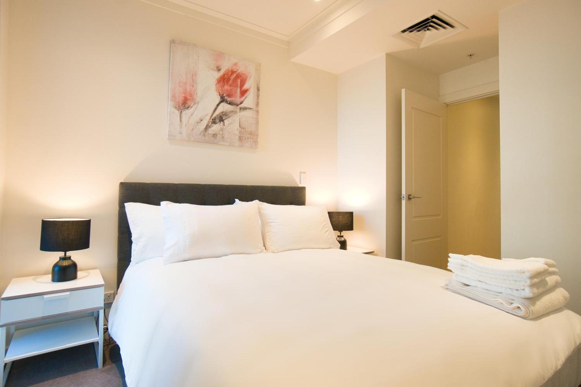 Amyra Residences At The Rowlands Apartments アデレード エクステリア 写真