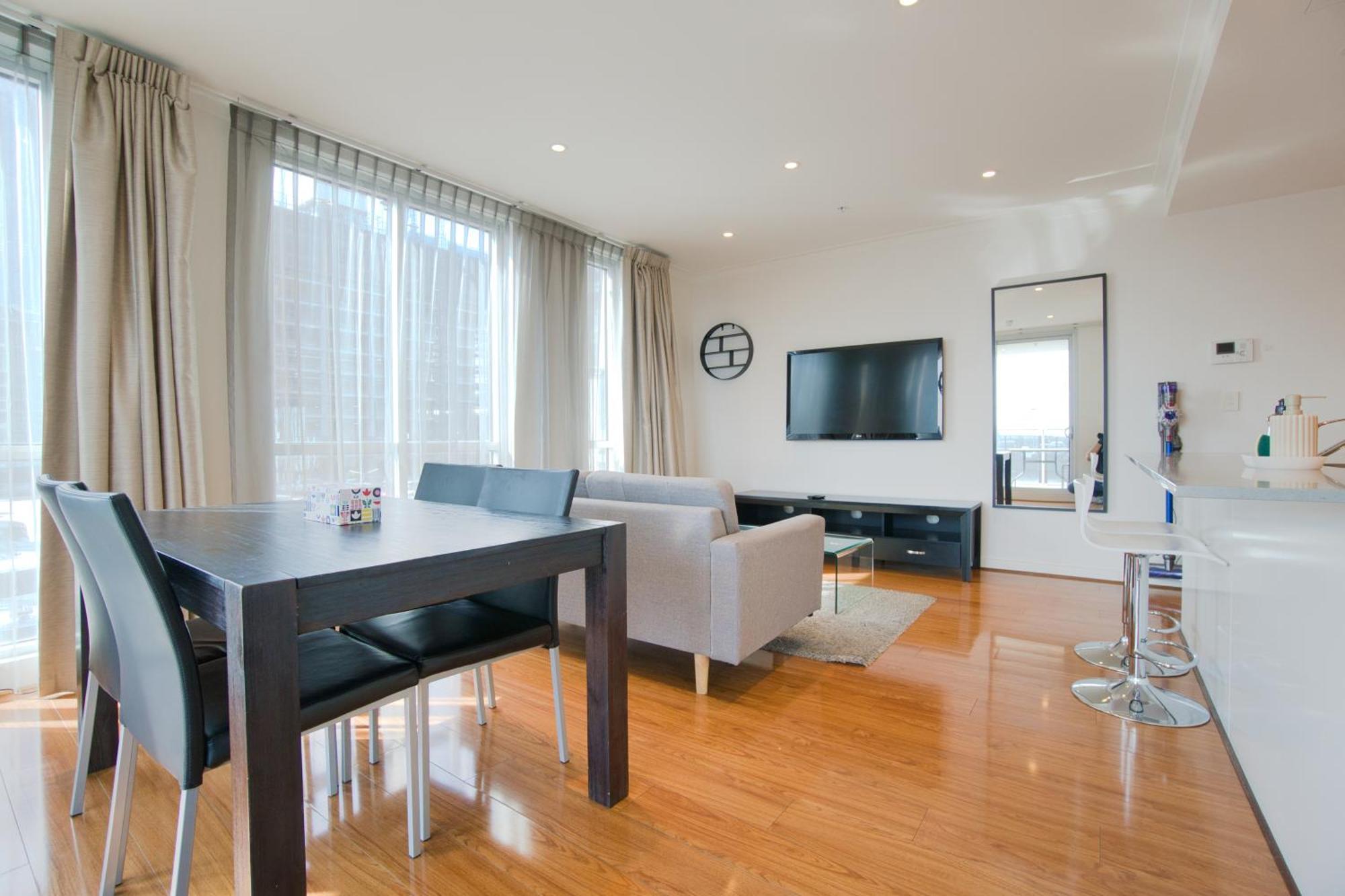Amyra Residences At The Rowlands Apartments アデレード エクステリア 写真