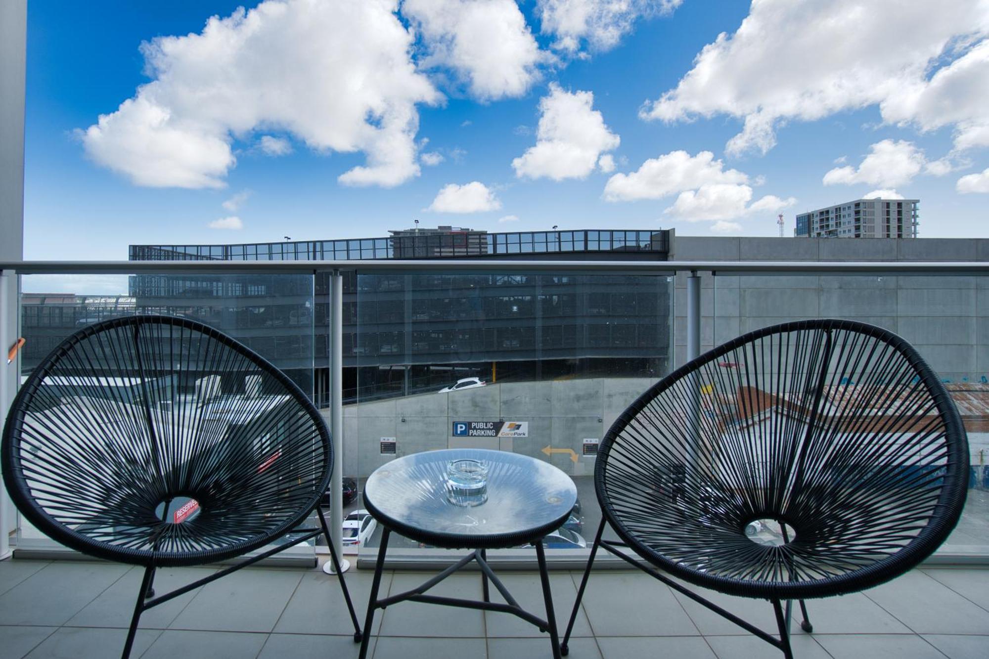 Amyra Residences At The Rowlands Apartments アデレード エクステリア 写真