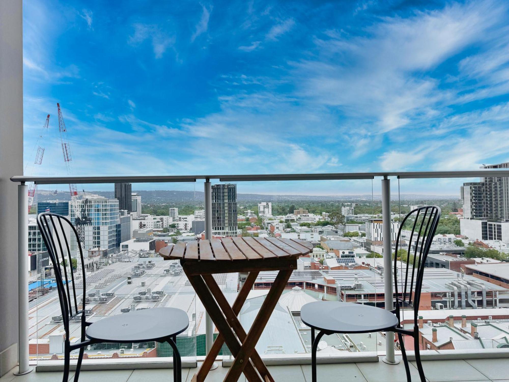 Amyra Residences At The Rowlands Apartments アデレード エクステリア 写真